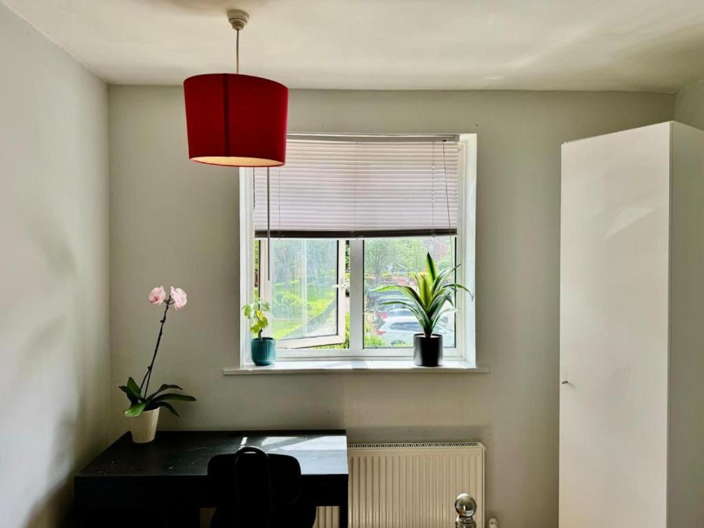 فندق Whitechapel Lindley House R2 لندن المظهر الخارجي الصورة