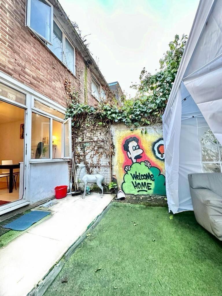 فندق Whitechapel Lindley House R2 لندن المظهر الخارجي الصورة