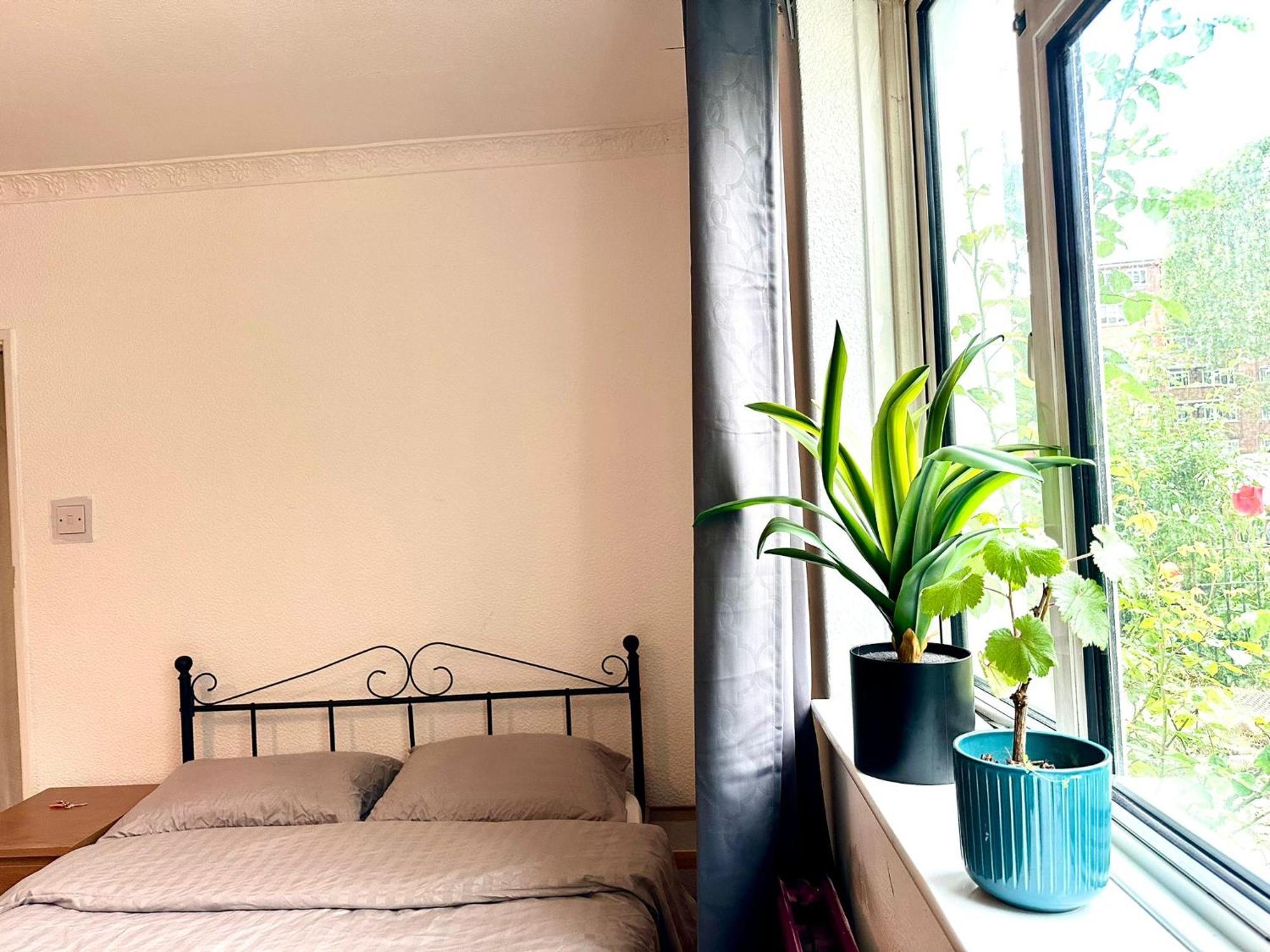 فندق Whitechapel Lindley House R2 لندن المظهر الخارجي الصورة