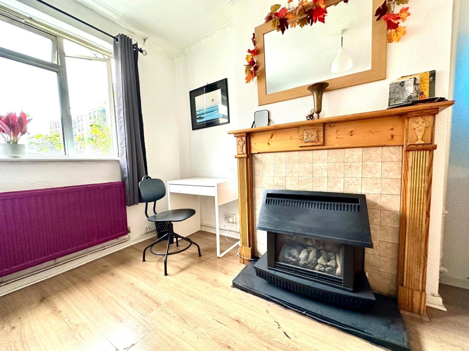 فندق Whitechapel Lindley House R2 لندن المظهر الخارجي الصورة